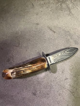 Load image into Gallery viewer, Damascus Oyster Shucker